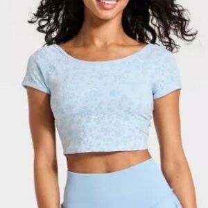 JoyLab Seamless Blue Floral, Short Sleeve Support Crop Top